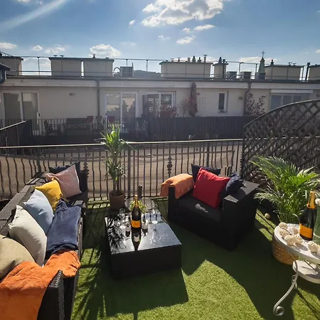 Apartament Luxurious Penthouse In The Heart Of Budapeszt